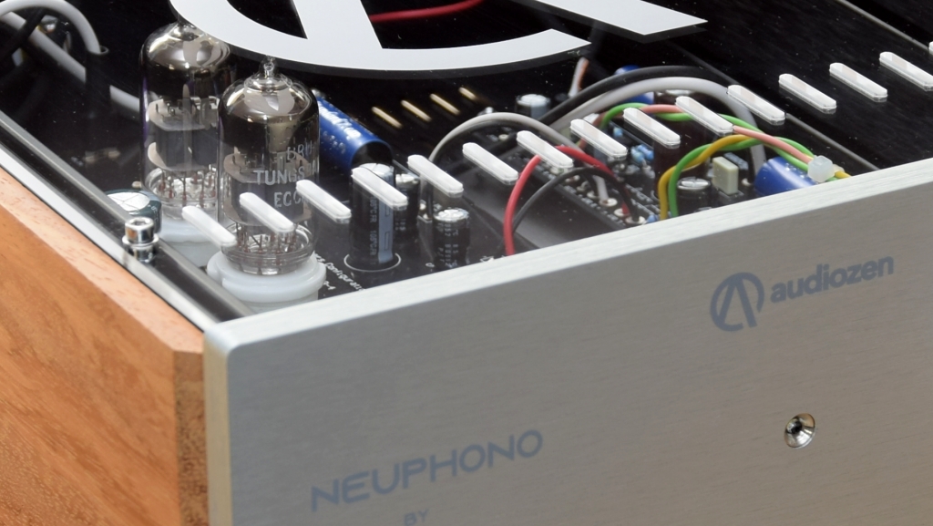 Audiozen Neuphono - Perspex cover, NOS tubes and polypropylene capacitors
